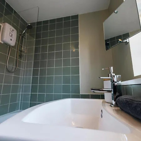 The Comfy House - Inc Free Parking, Smart Tv, Full Kitchen, Washing Machine - Winter Deal Hereford Extérieur photo